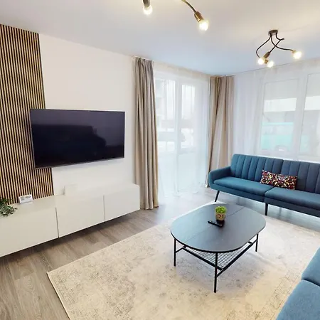 Apartment By The Nr 4 Vrt *